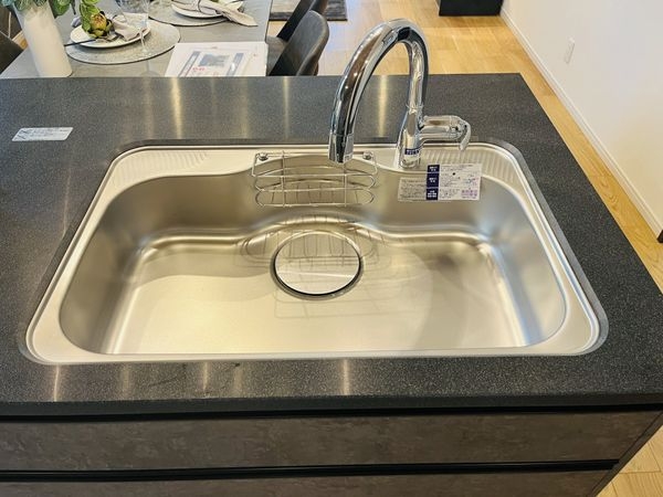 尼崎市西難波町１丁目　新築一戸建て　全１区画