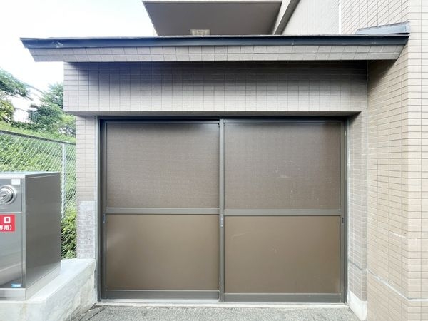 宝塚南雲雀丘ガーデンハウス　中古マンション