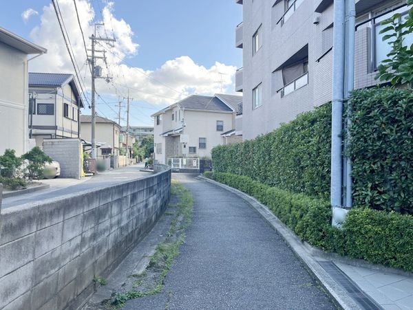 宝塚南雲雀丘ガーデンハウス　中古マンション