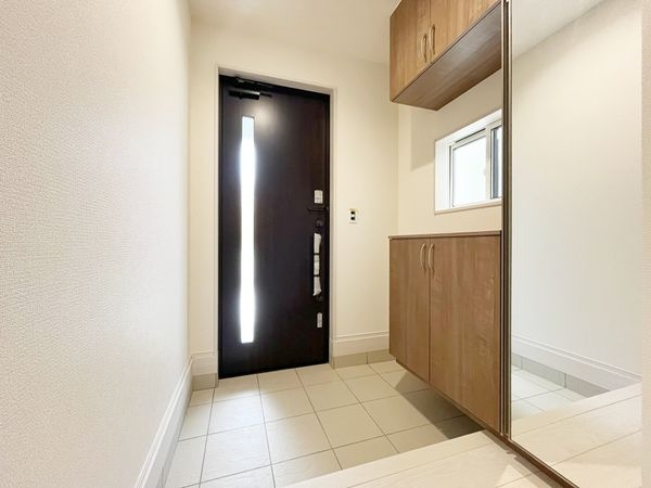 宝塚市末成町　新築一戸建て　１期　１号棟