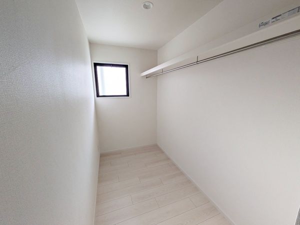 メゾン越木岩A棟　中古マンション