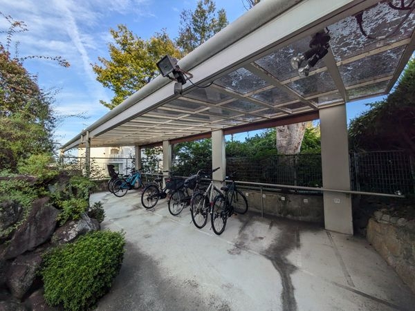 メゾン越木岩A棟　中古マンション