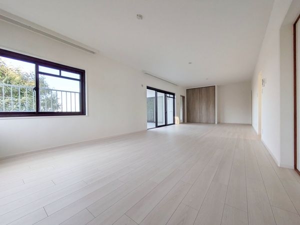 メゾン越木岩A棟　中古マンション