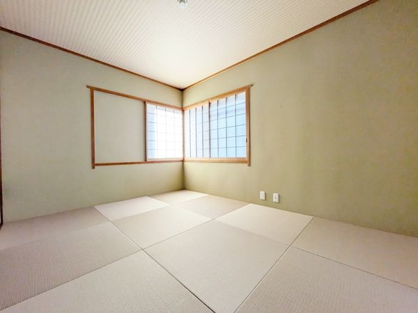 メゾン越木岩A棟　中古マンション