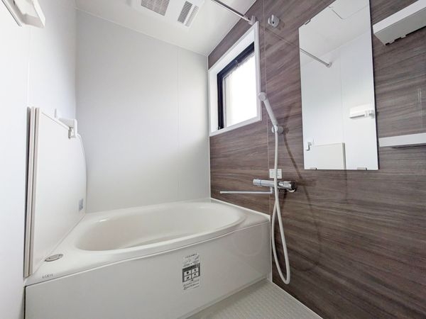 メゾン越木岩A棟　中古マンション