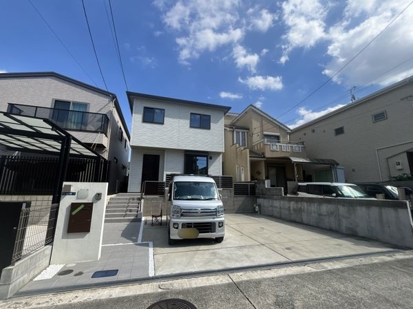 尼崎市武庫の里２丁目の中古一戸建て