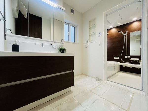 尼崎市武庫の里２丁目の中古一戸建て