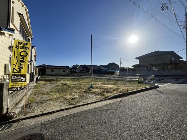 尼崎市食満５丁目　新築一戸建て　第１６　１期　５号棟