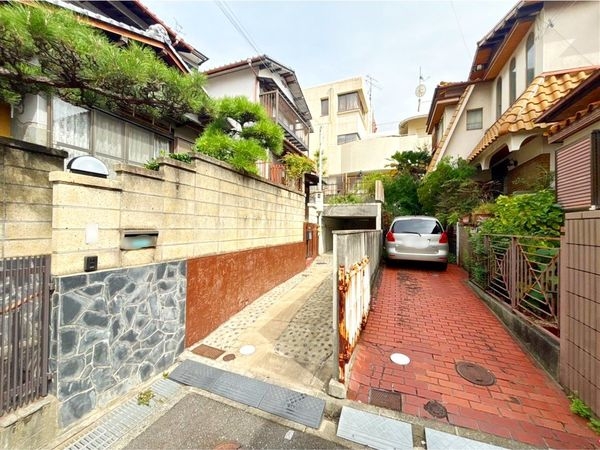 西宮市美作町の中古一戸建て