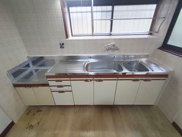西宮市美作町の中古一戸建て