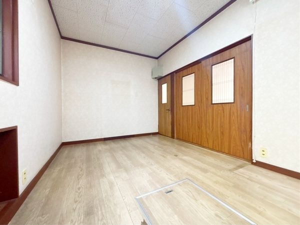 西宮市美作町の中古一戸建て