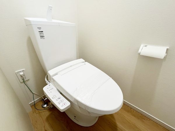 宝塚市山本西１丁目　新築一戸建て　１期　２号棟