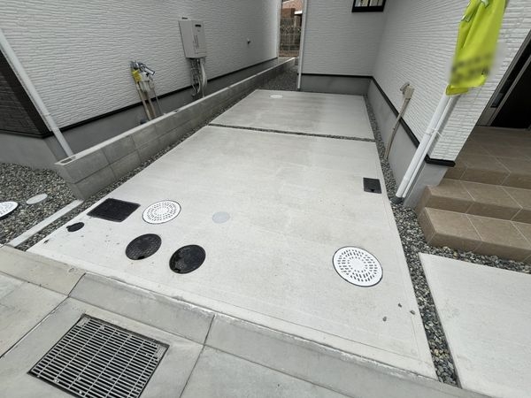 宝塚市山本西１丁目　新築一戸建て　１期　３号棟
