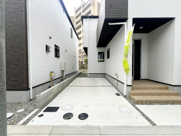 宝塚市山本西１丁目　新築一戸建て　１期　３号棟