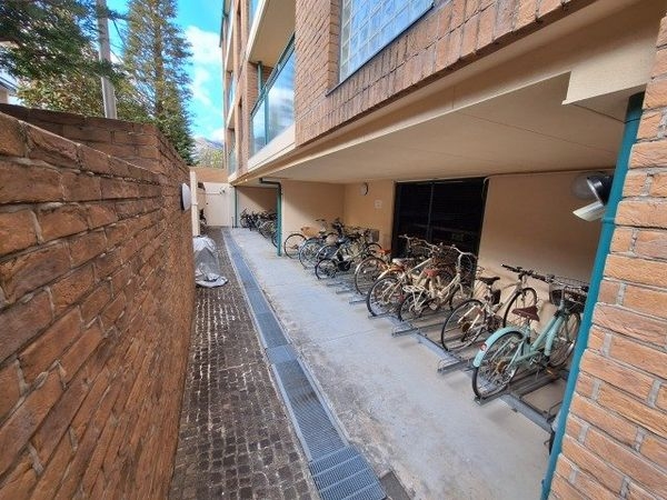 パレ・シェール芦屋東山　中古マンション