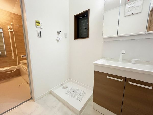 尼崎市稲葉荘４丁目の中古一戸建て