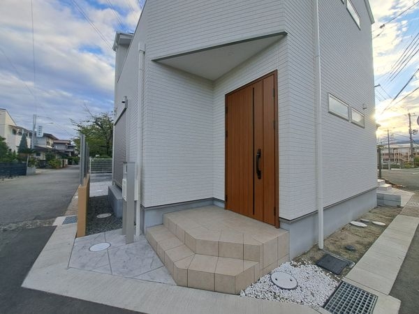 宝塚市安倉南１丁目　新築一戸建て　A号地