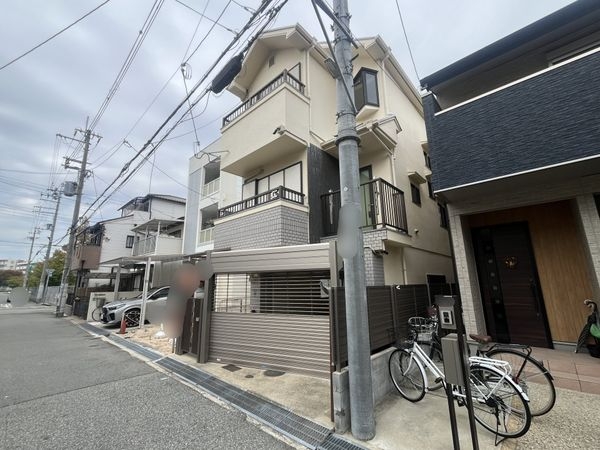 西宮市小松南町１丁目の中古一戸建て
