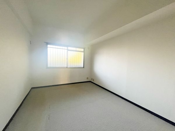 愛宕山ビューハイツ 中古マンション(子供部屋)