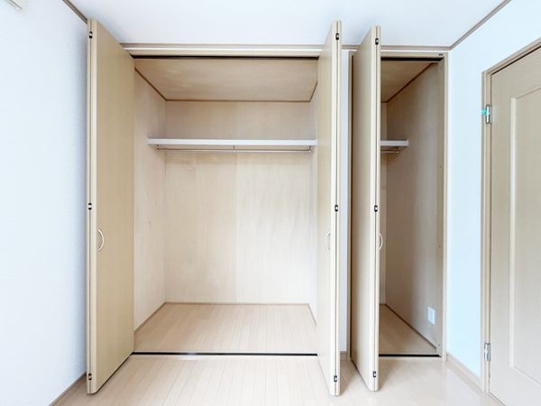 宝塚市宝梅３丁目の中古一戸建て