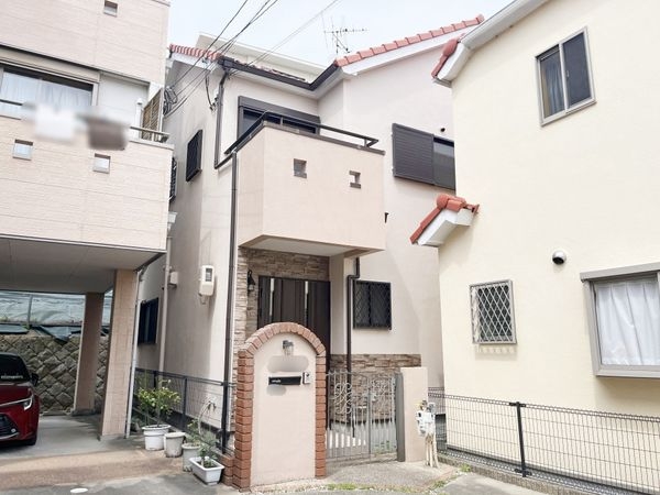 宝塚市宝梅３丁目　中古一戸建て