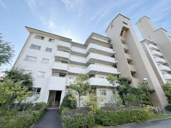 芦屋緑２住宅５号棟　中古マンション