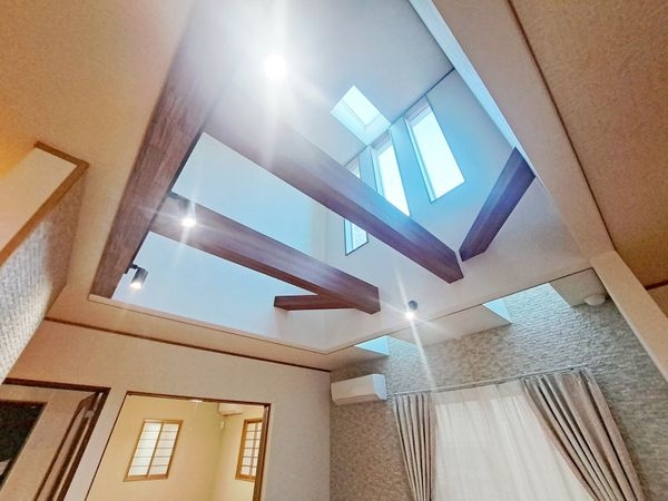 箕面市萱野５丁目　中古一戸建て