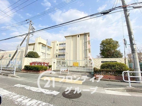 日興宝塚南口スカイマンション　中古マンション(宝塚市立美座小学校)