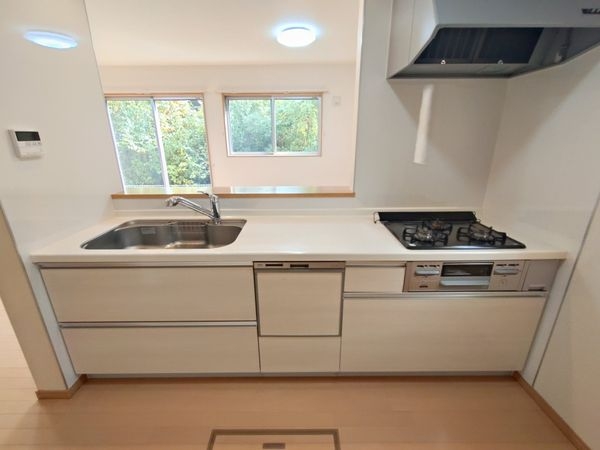 宝塚市山本丸橋３丁目　中古一戸建て