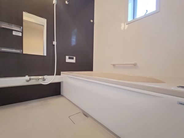 宝塚市山本丸橋３丁目　中古一戸建て