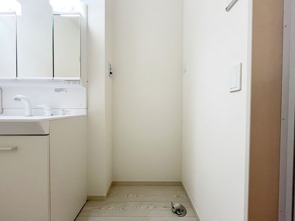 尼崎市塚口町６丁目　新築一戸建て　２期　１号棟