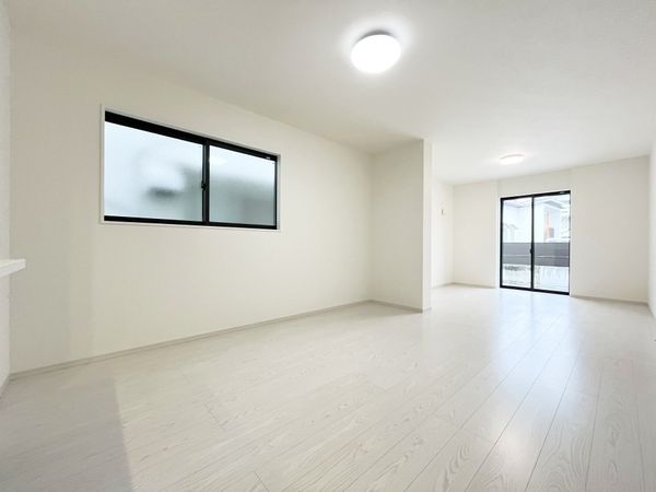 尼崎市塚口町６丁目　新築一戸建て　２期　１号棟