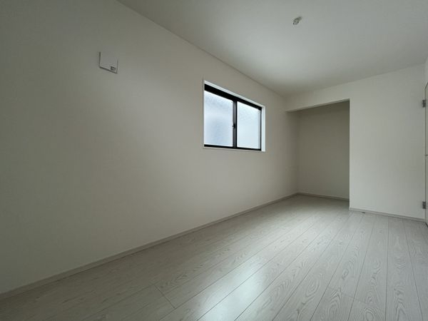 尼崎市塚口町６丁目　新築一戸建て　２期　２号棟