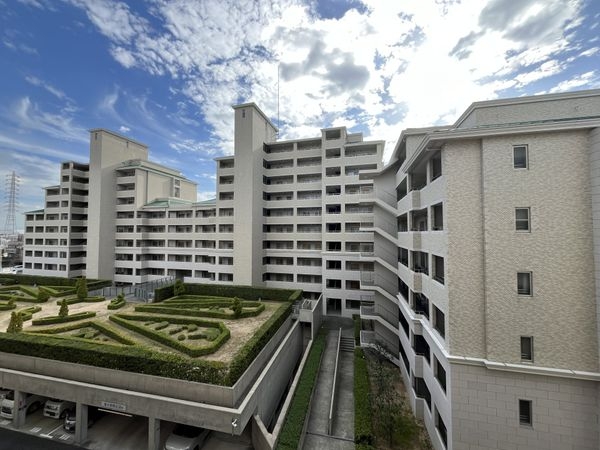 ジークレフ西宮武庫川館第２期　中古マンション