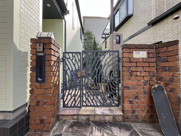 西宮市一ケ谷町　中古一戸建て