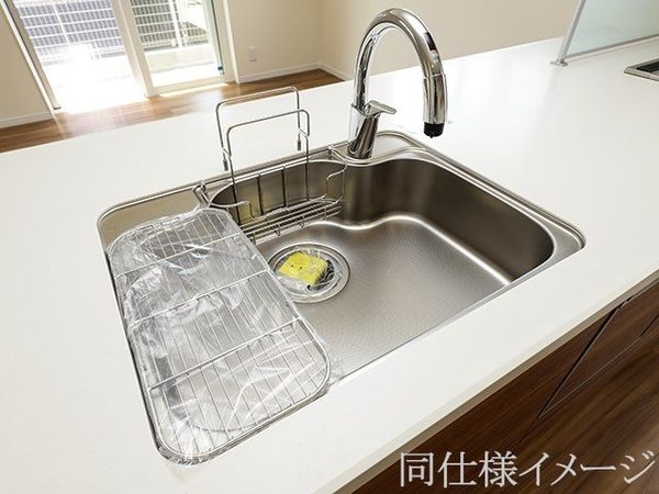宝塚市高司２丁目　新築一戸建て　２号棟