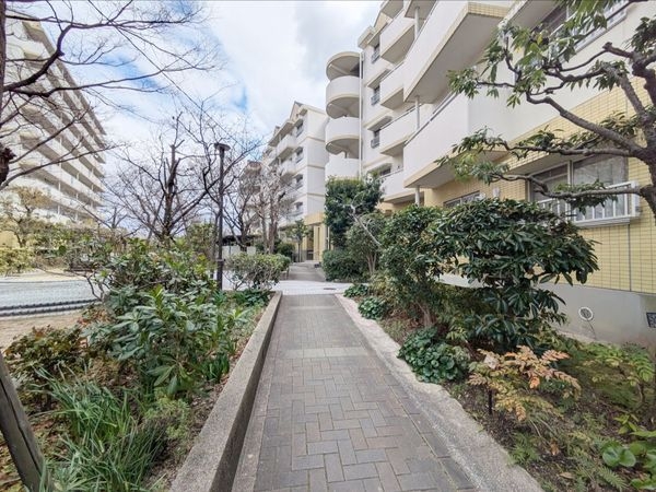 武庫川第２三番街８号棟　中古マンション