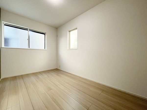 尼崎市東園田町３丁目　新築一戸建て