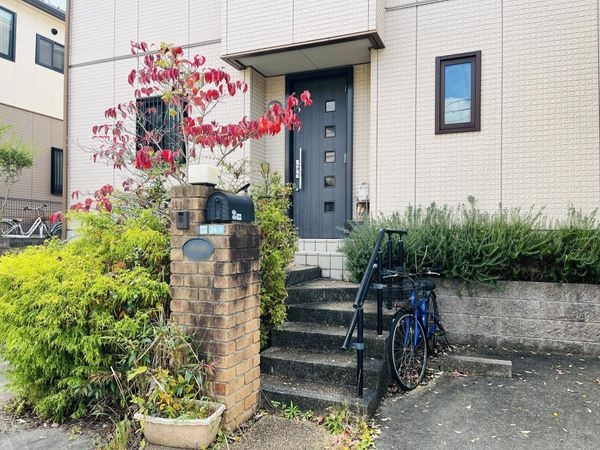 西宮市北六甲台３丁目の中古一戸建て