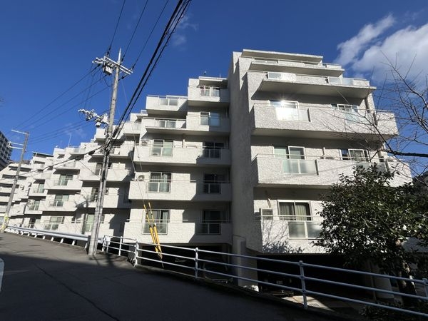 宝塚パインクレスト　中古マンション