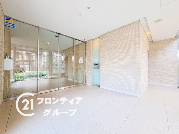 シャルマンフジスマート尼崎出屋敷駅前ステーショングリーン…