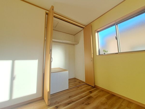 宝塚市宝梅３丁目の中古一戸建て