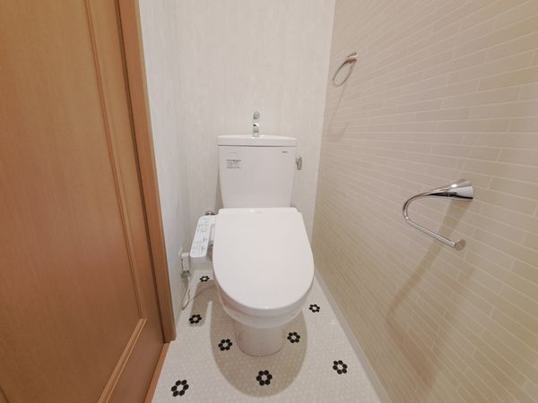 宝塚市宝梅３丁目の中古一戸建て