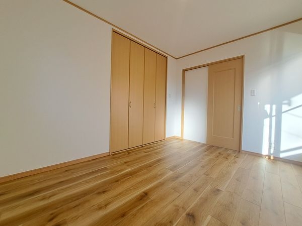 宝塚市宝梅３丁目の中古一戸建て