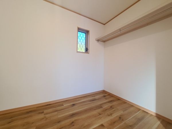 宝塚市宝梅３丁目の中古一戸建て