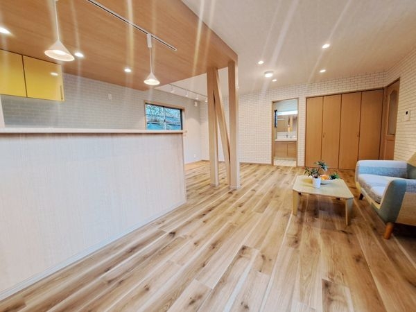 宝塚市宝梅３丁目の中古一戸建て