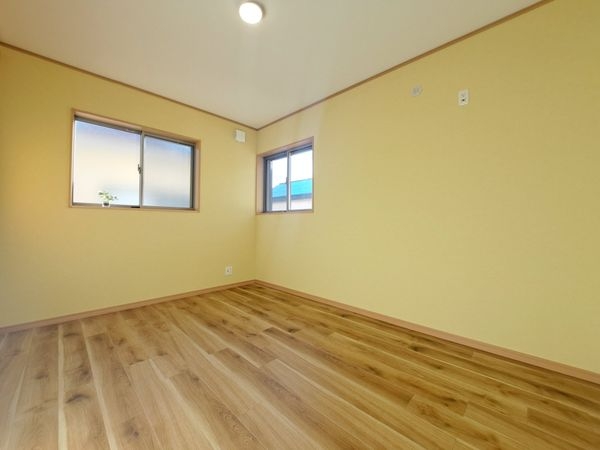 宝塚市宝梅３丁目の中古一戸建て