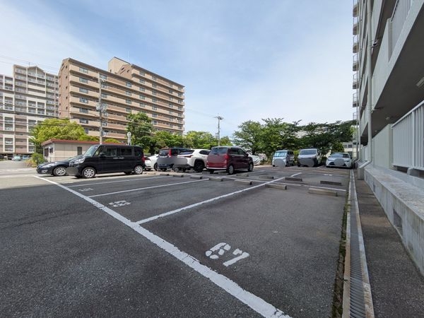 西宮グリーンマンション１号棟　中古マンション