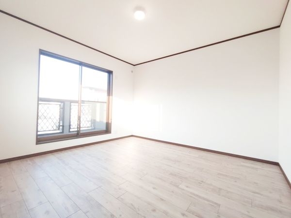 尼崎市南塚口町８丁目の中古一戸建て