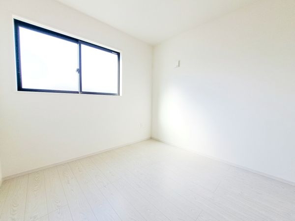 尼崎市武庫町３丁目　新築一戸建て　２期　３号棟